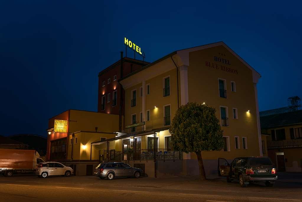 Hotel Blue Ribbon Vercelli Zewnętrze zdjęcie